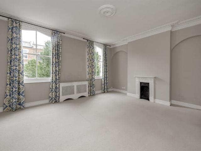 House for rent in Brook Green, Greater London