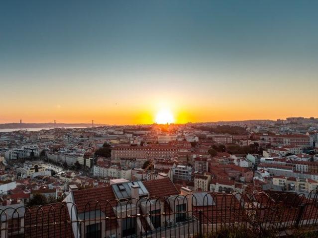 Estúdio alugar em São Vicente de Fora, Lisboa