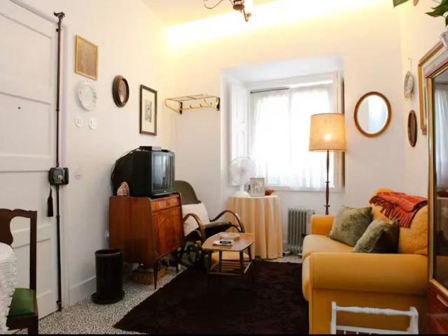 Apartamento alugar em São Vicente de Fora, Lisboa