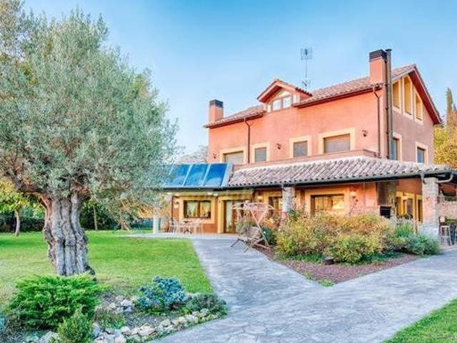 Casa en alquiler en Lluçanès, Catalunya