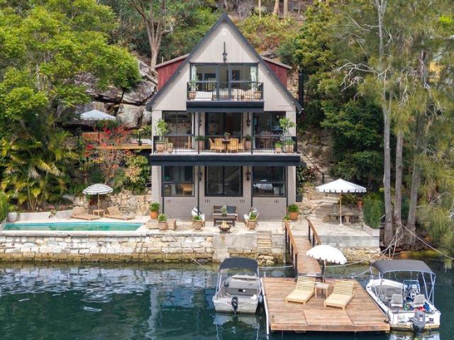 House for sale in Berowra Waters, Sydney