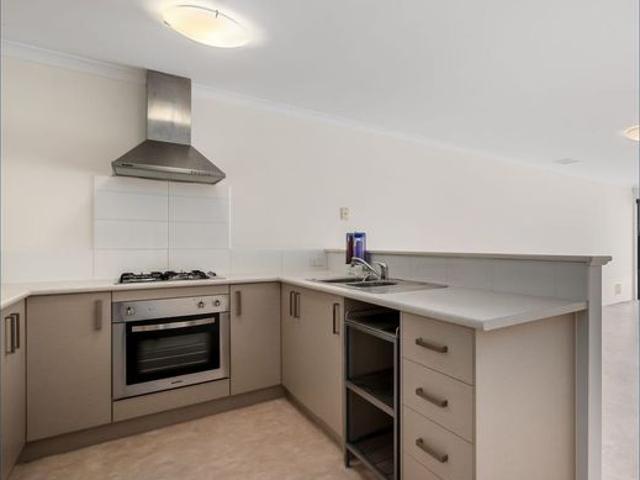 House for rent in Canning Vale, Western Australia