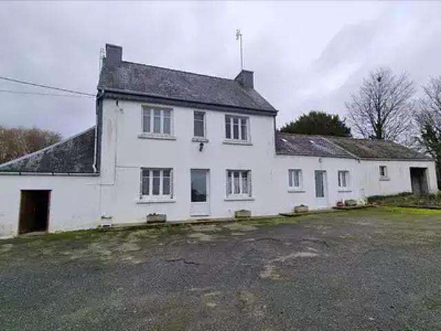 Maison vente à Guingamp, Bretagne