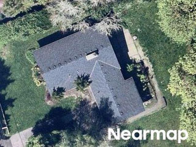 House for sale in West Linn