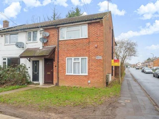 Apartment for rent in Britwell, Slough