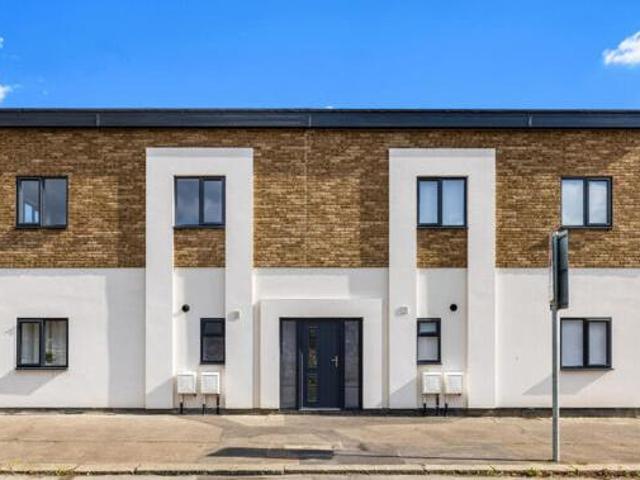 House for sale in Tilbury, Essex