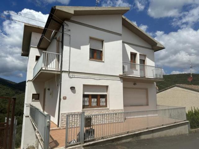 Villa Indipendente in vendita a Bivio Di Ravi, Toscana