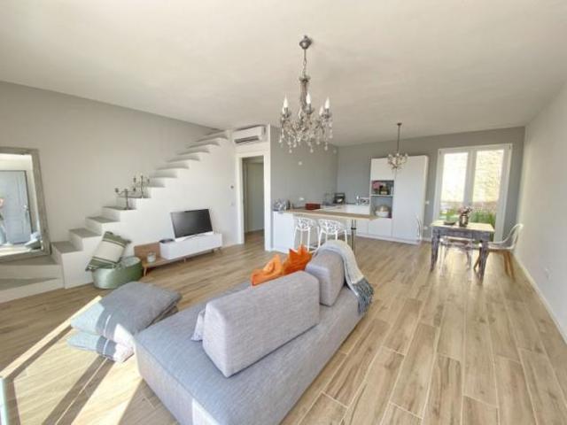 Villa Indipendente in vendita a Bivio Di Ravi, Toscana