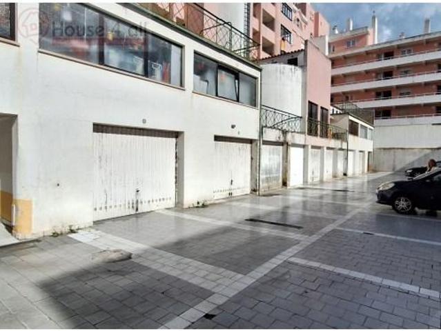 Garagem venda em Caldas Da Rainha, Leiria