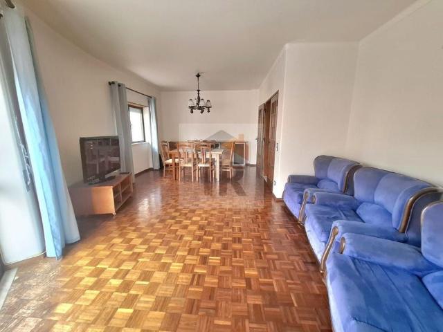 Apartamento alugar em Bairro dos Capuchos, Leiria