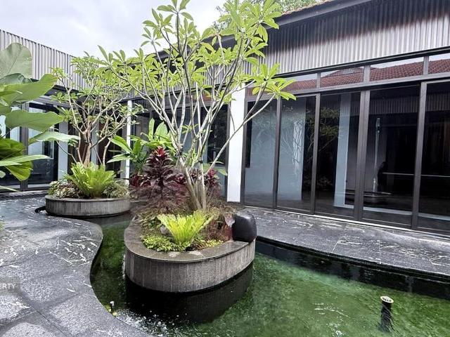Detached House for sale in Novena
