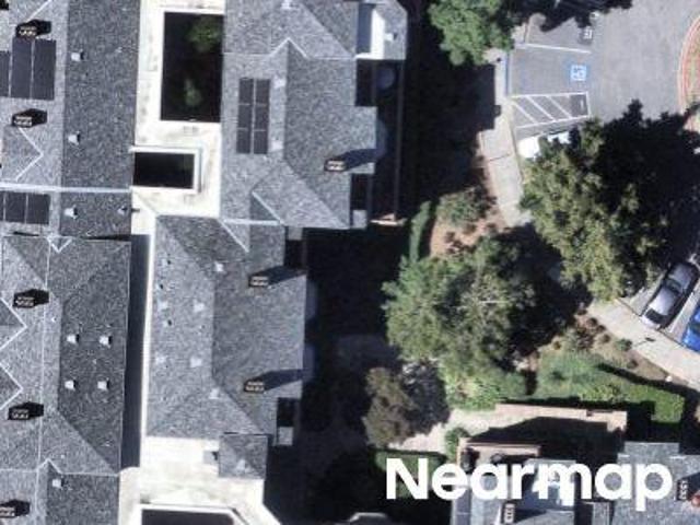 Condo for sale in Oakland, California