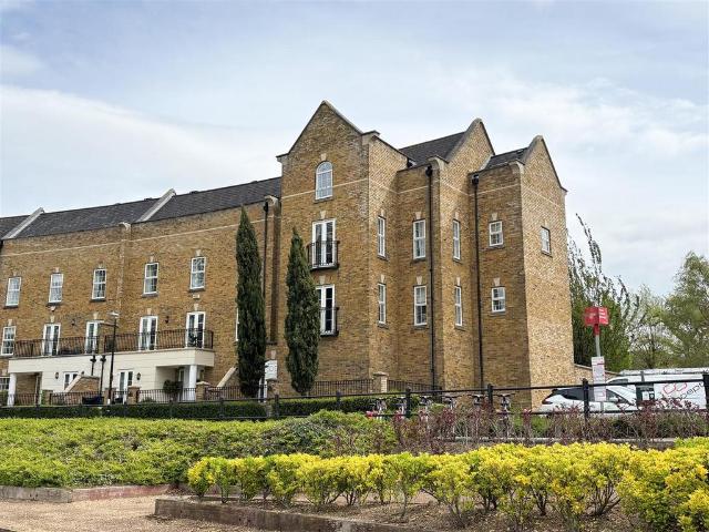 House for rent in Fenny Stratford, Milton Keynes