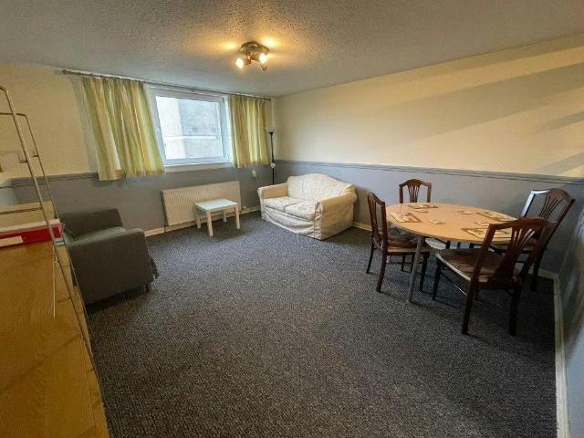 Apartment for rent in The Calders, Wester Hailes