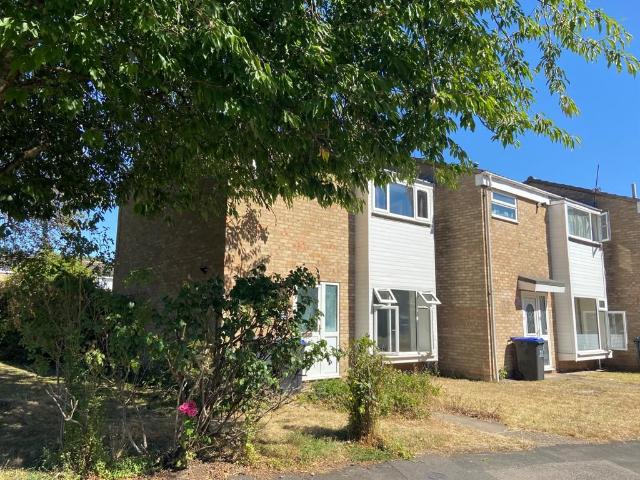 Apartment for rent in Sydenham, Green Close