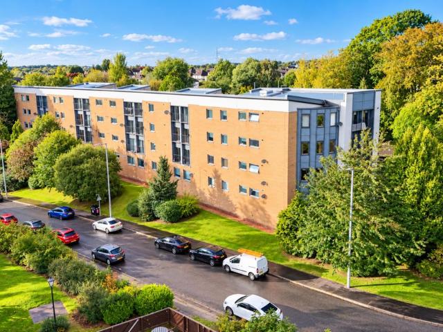 Apartment for rent in Broomhouse, Glasgow