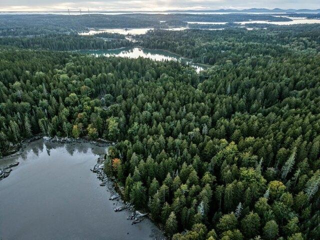 Land for sale in Vinalhaven, Knox County