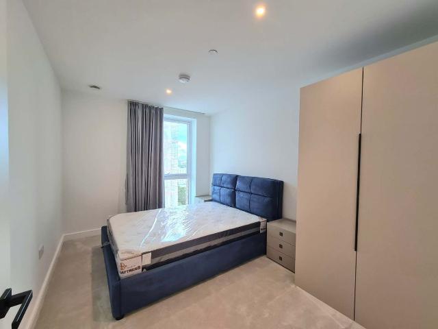 Apartment for rent in Alperton, Greater London