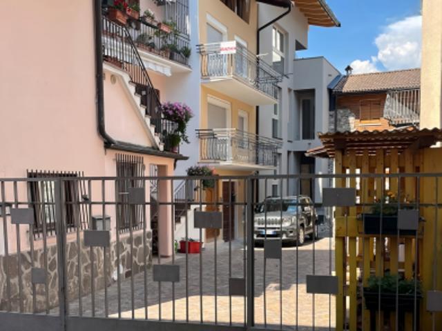 Villa Indipendente in vendita a Comunità Alta Valsugana e Bersntol, Caldonazzo