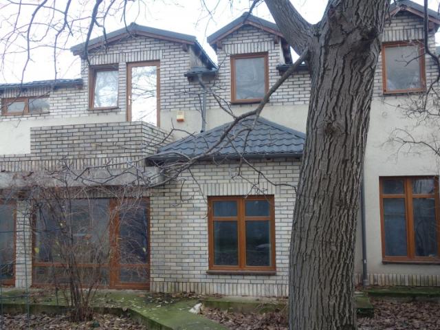 Casă închirieri în București