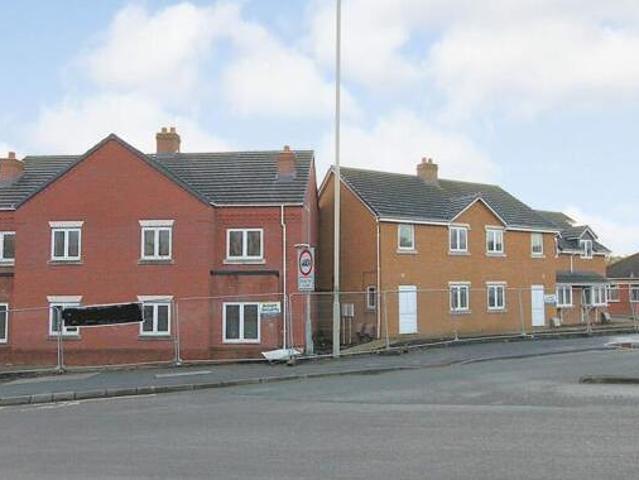 House for sale in Brierley Hill, West Midlands