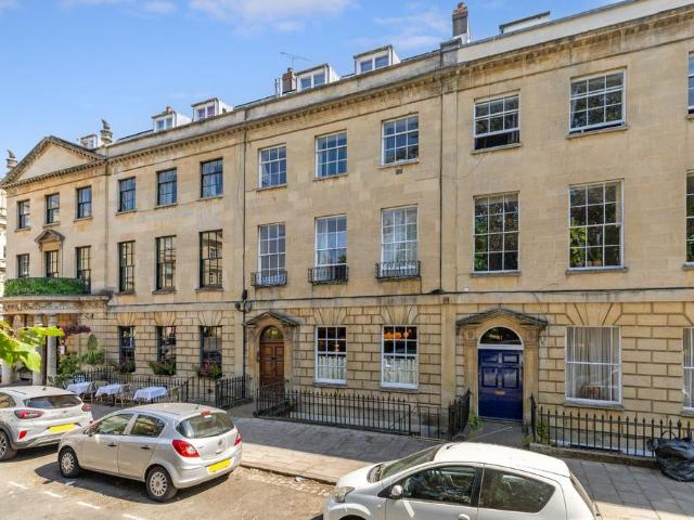 Apartment for rent in Hotwells, Feckenham