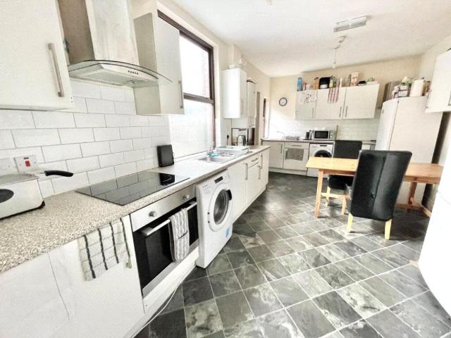House for rent in Barnsbury, Greater London