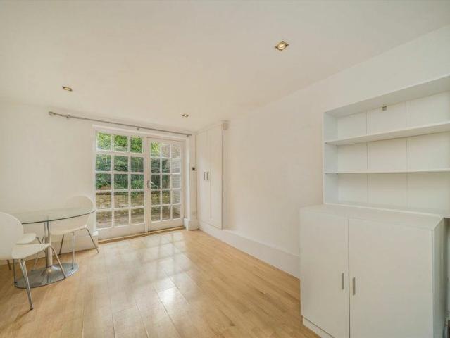 Apartment for rent in Cat Hill, Isle Of Man