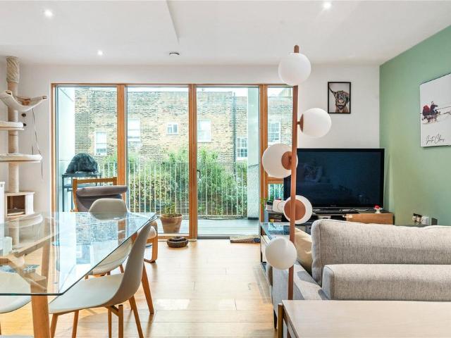 Apartment for rent in London Borough of Islington, Greater London