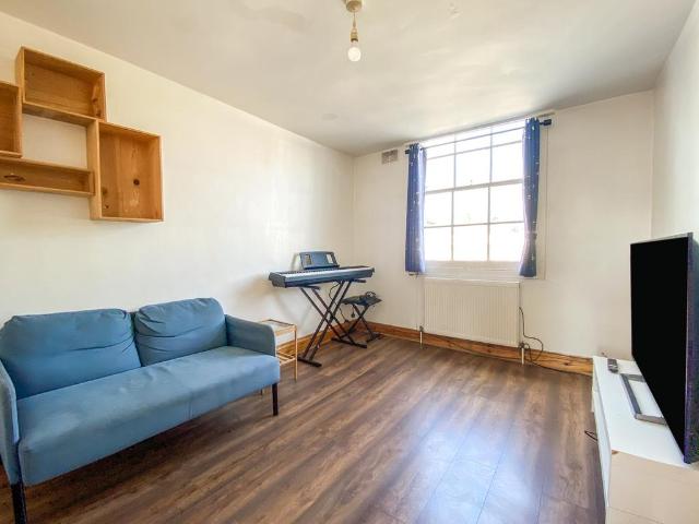 Apartment for rent in Barnsbury, Greater London