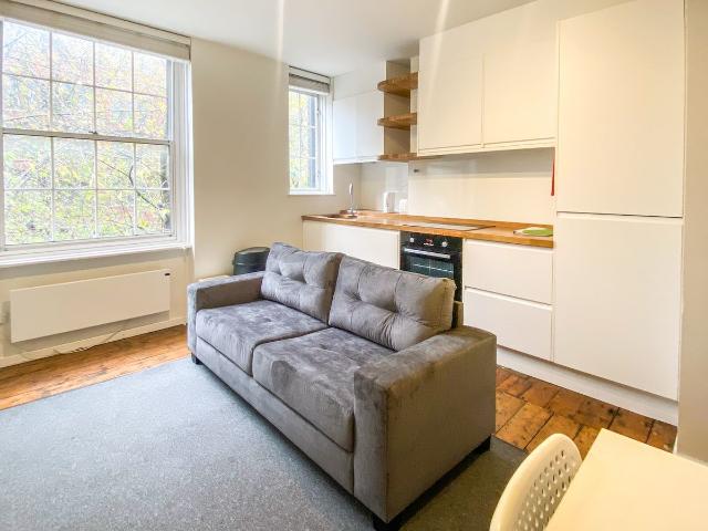 Apartment for rent in Barnsbury, Greater London