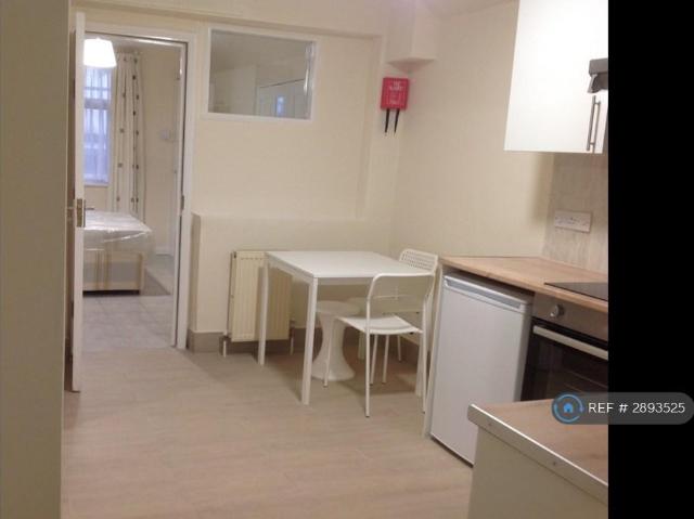 Apartment for rent in Barnsbury, Greater London