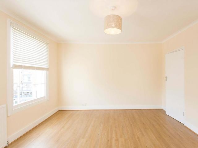 Apartment for rent in Barnsbury, Greater London