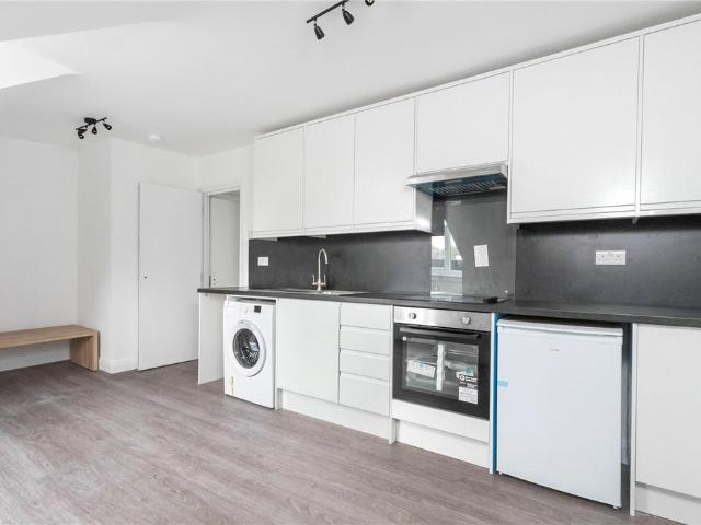 House for rent in Holloway, Greater London