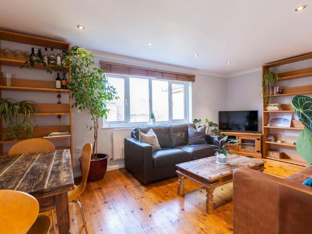 Apartment for rent in London Borough of Islington, Greater London