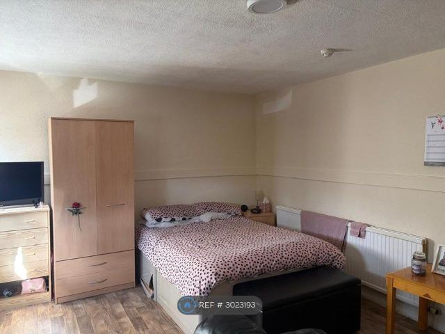 Room for rent in Glascote Heath, Kettlebrook