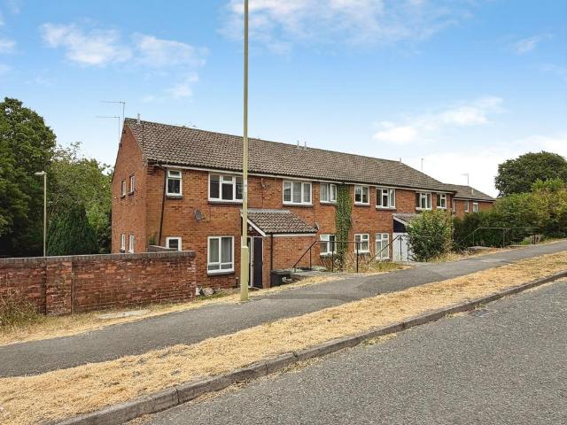 Apartment for rent in Chawton, Bolton Low Houses