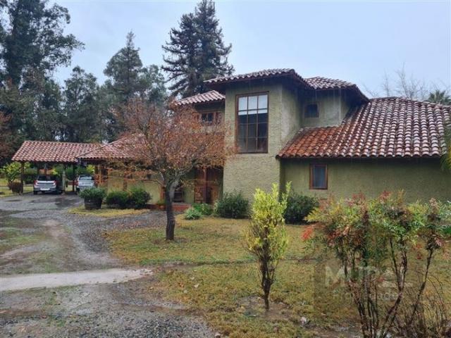 Calera de Tango, Lonquen con Cruce Calera de Tango Supermercado Santa Isabel