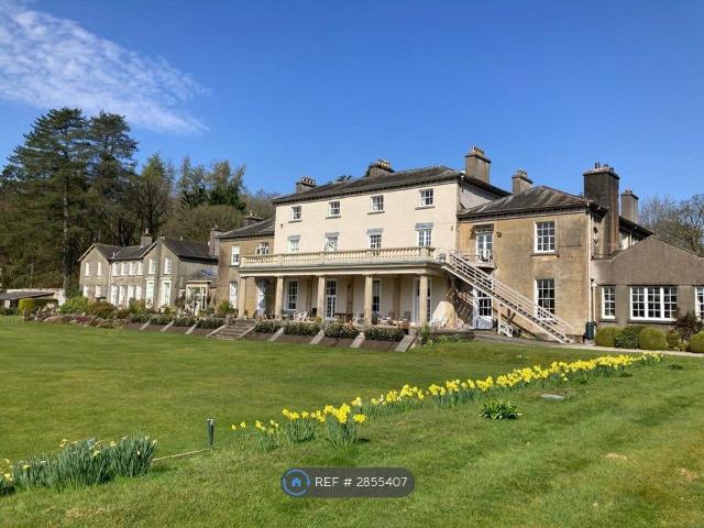 Apartment for rent in Lakes