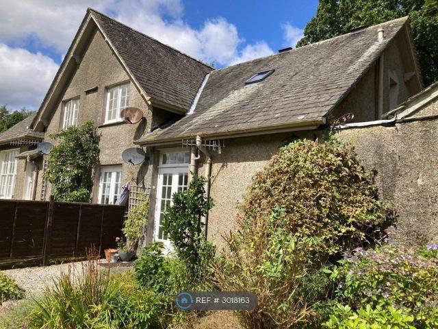 House for rent in Lakes