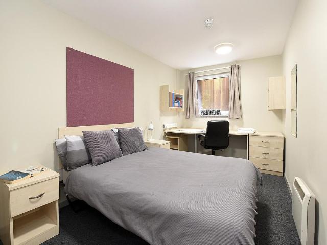 Studio for rent in Port Dundas, Scotland