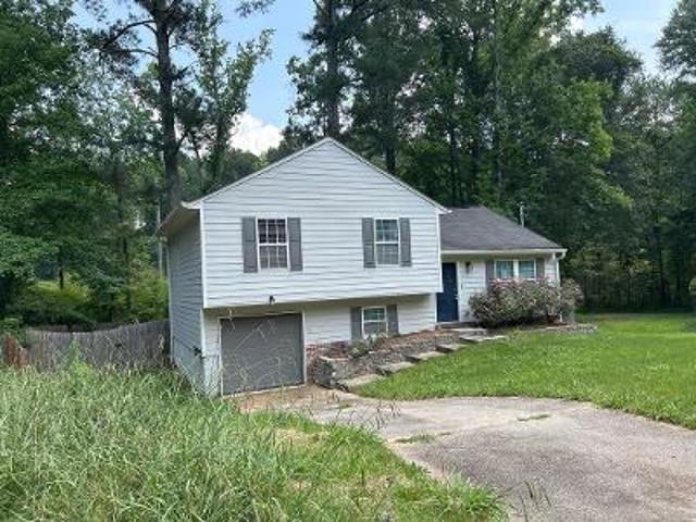 House for sale in Redan, Georgia