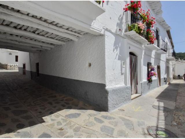 Piso en venta en Pórtugos, Granada