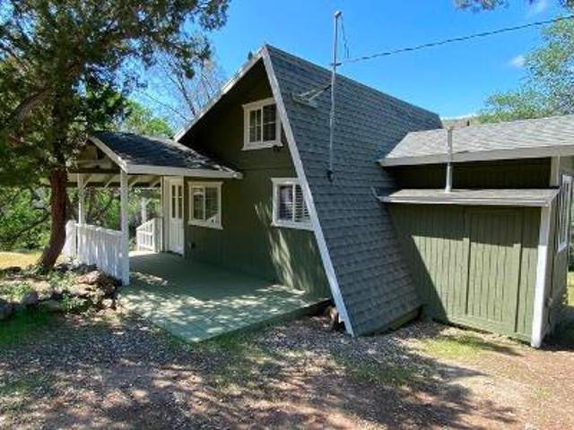 House for sale in Caliente