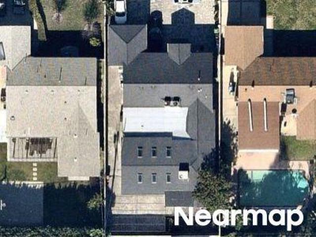 House for sale in Canoga Park, California