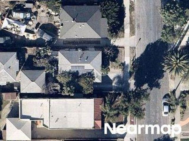 House for sale in Long Beach