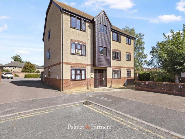 Apartment for rent in Highwoods, Colchester
