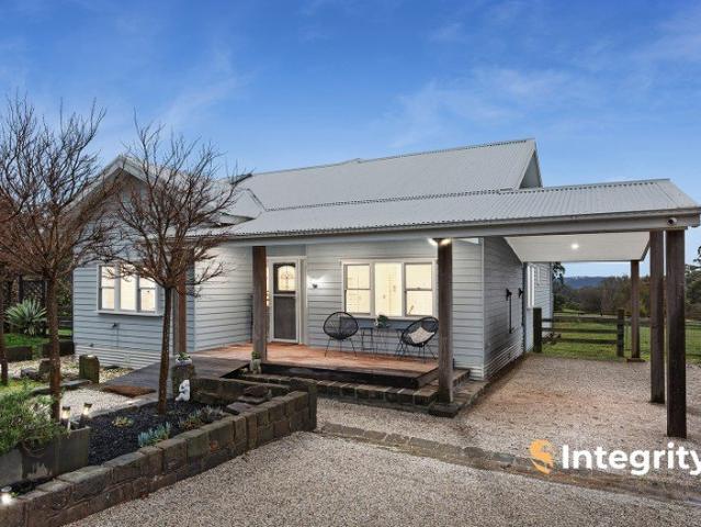 House for sale in Kinglake West, Victoria