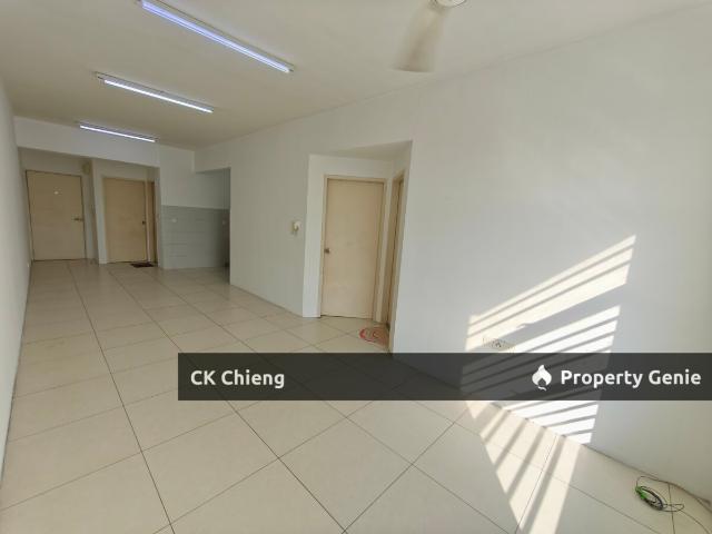 Serviced Residence for sale in Tanjong Sepat, Selangor