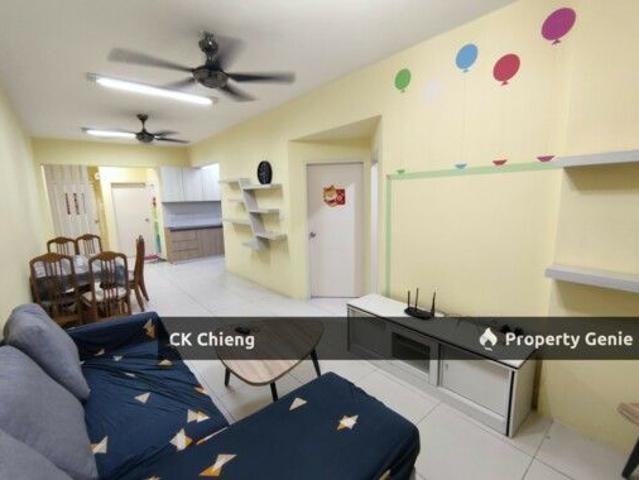 Apartment for rent in Tanjong Sepat, Selangor